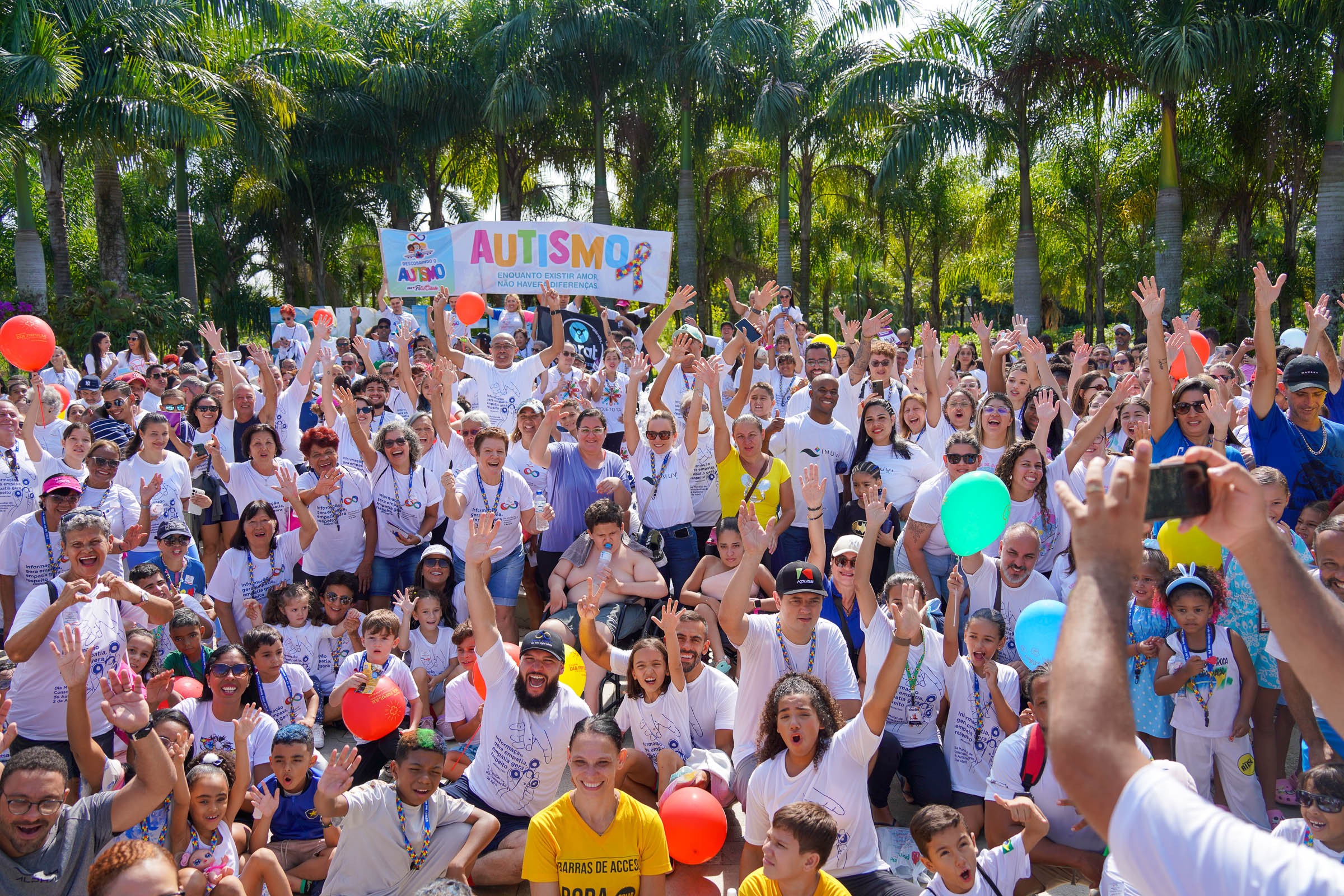 Cidades do litoral de SP promovem caminhadas de conscientização sobre autismo no domingo