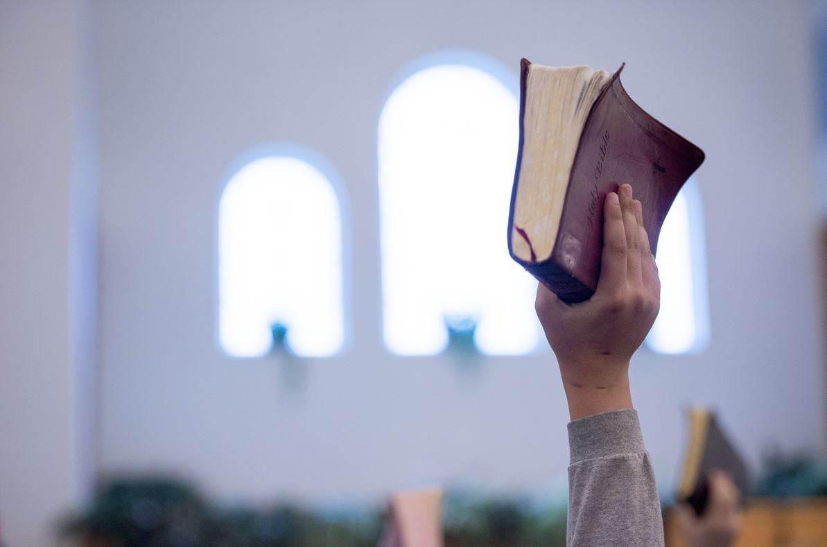 Roraima e Rio de Janeiro lideram ranking de pessoas sem religião no Brasil, aponta Censo 2022