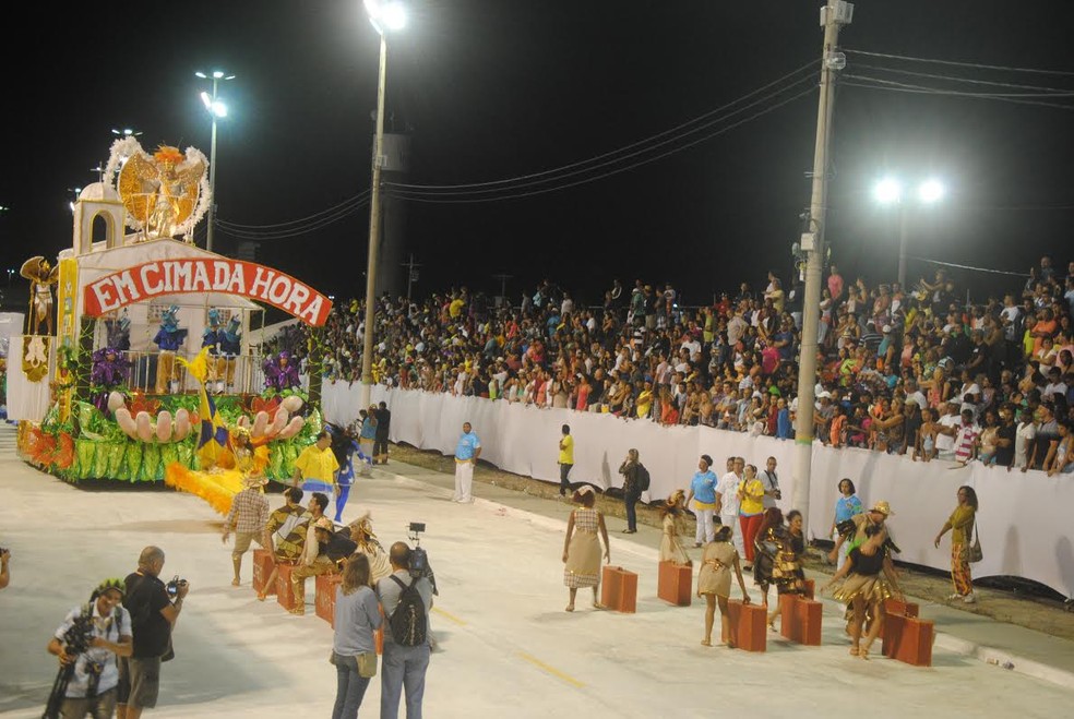 Último desfile das escolas de samba em Cabo Frio ocorreu em 2015 — Foto: Divulgação