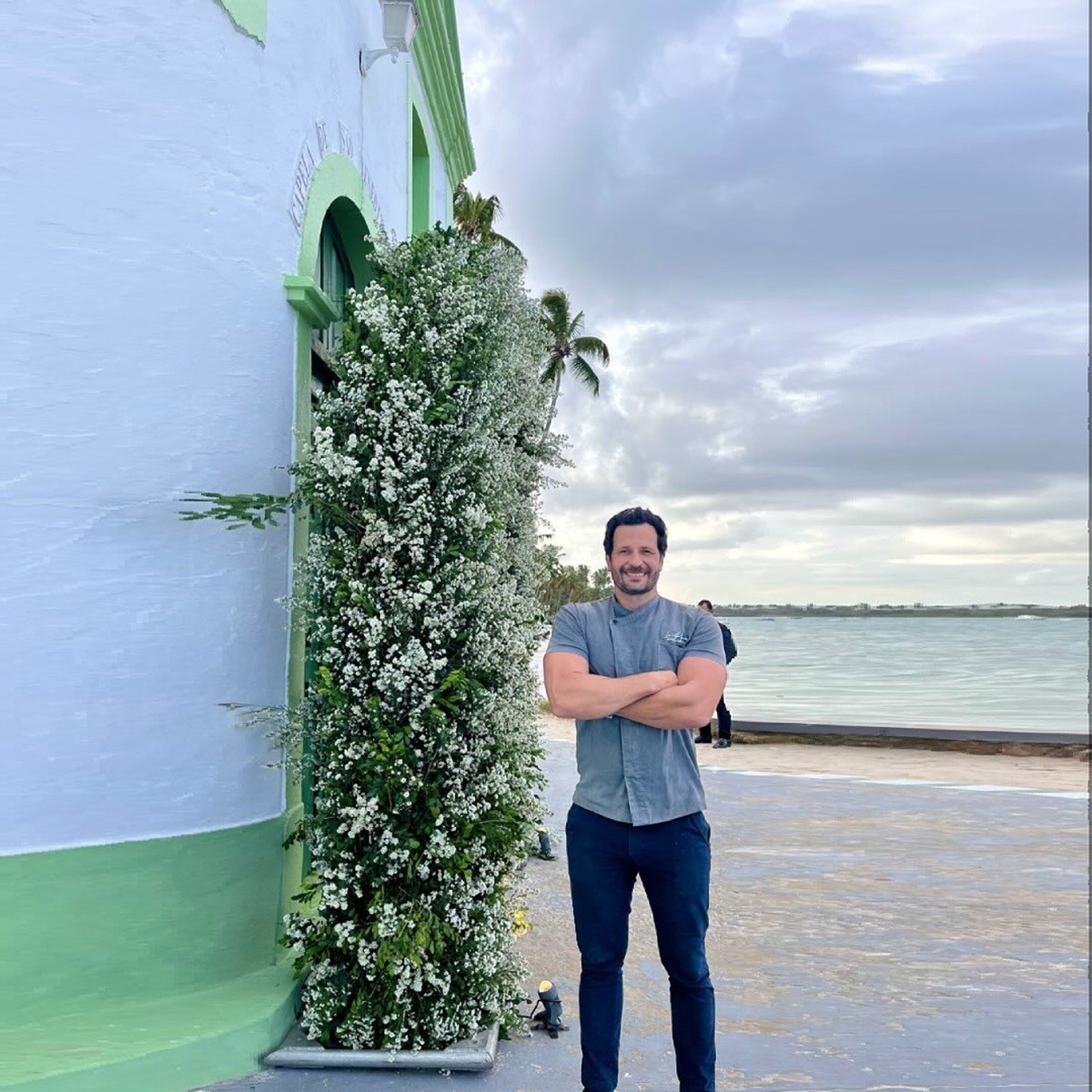 Empresário baleado no Recife: assaltantes queriam roubar relógio de luxo e atiraram quando vítima tentou pegar celular