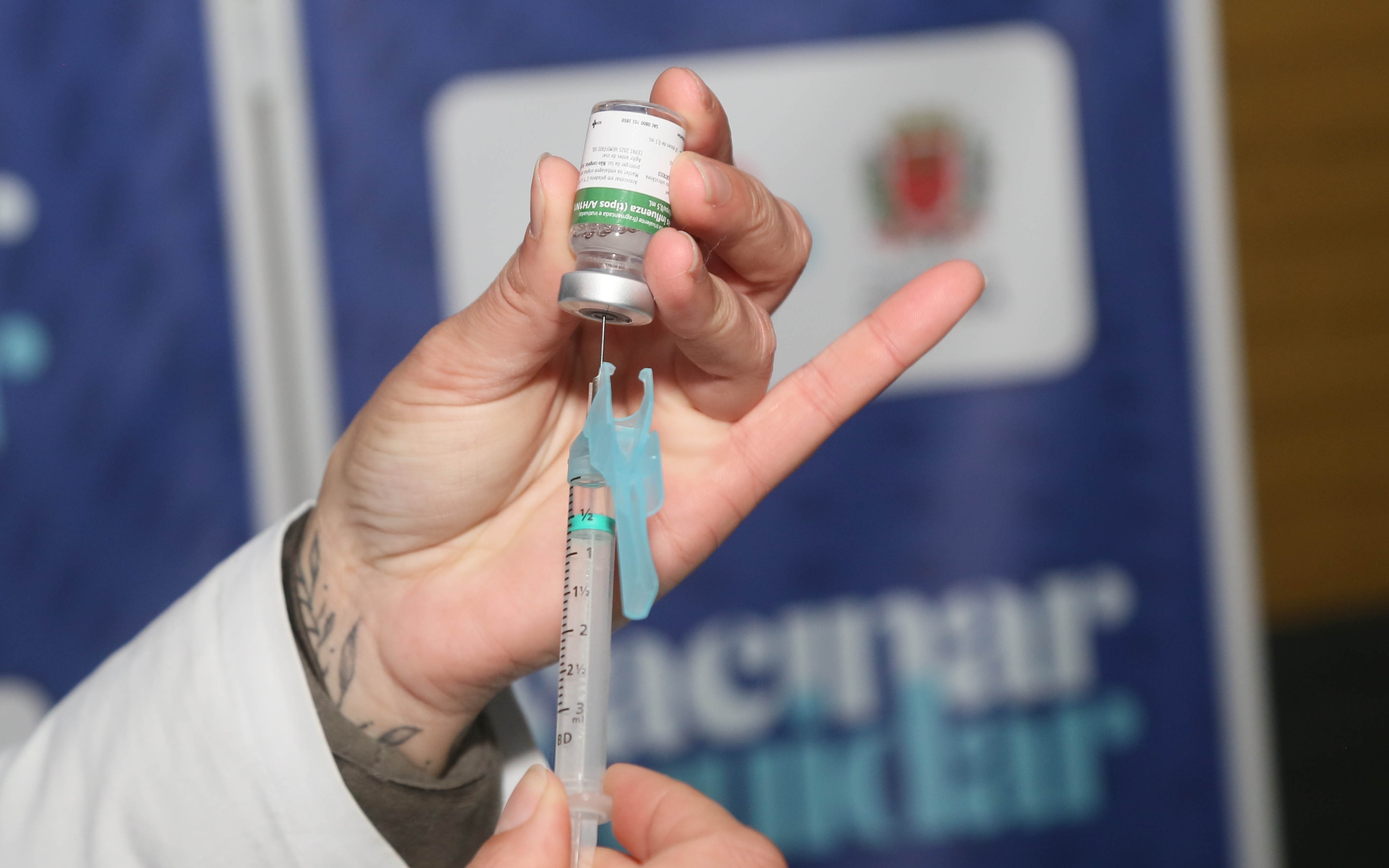 Curitiba terá vacinação contra a gripe no trajeto da procissão de Corpus Christi; saiba onde serão pontos