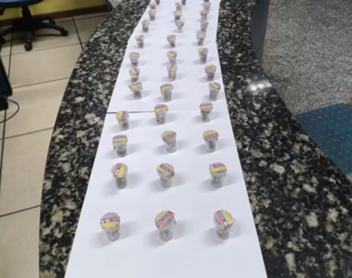 Adolescente é apreendido com drogas e munições em Paracambi