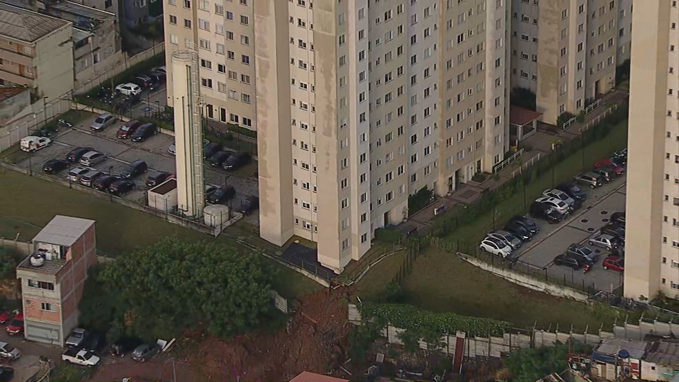 Prédio na Zona Sul de SP — Foto: Reprodução/TV Globo