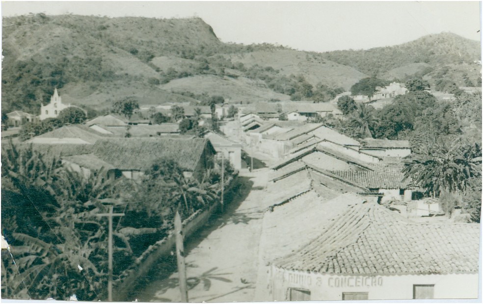 Foto hitórica da cidade de Arraias registrada no século XX — Foto: Divulgação/IBGE