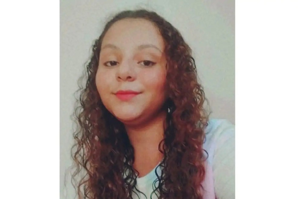Família desabafa sobre adolescente que desapareceu há 11 dias em MS — Foto: Redes sociais
