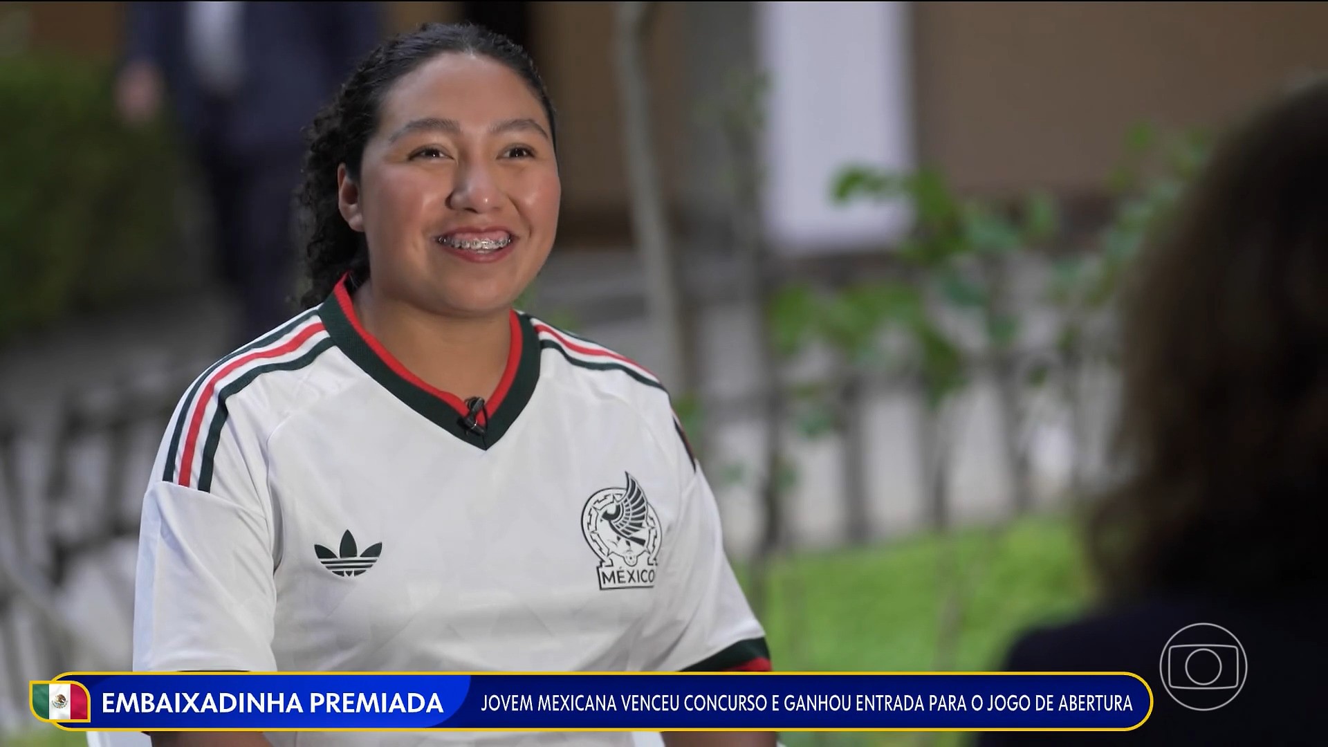 Fã de Neymar, jovem mexicana conquista ingresso para Copa com habilidade no futebol 