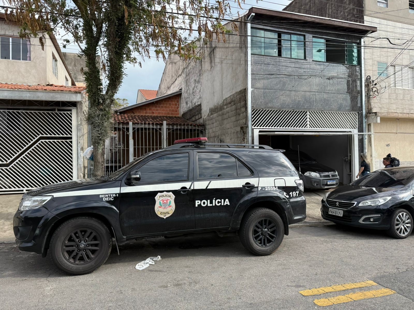Morador de São José dos Campos é preso em operação estadual contra adulteração de bebidas