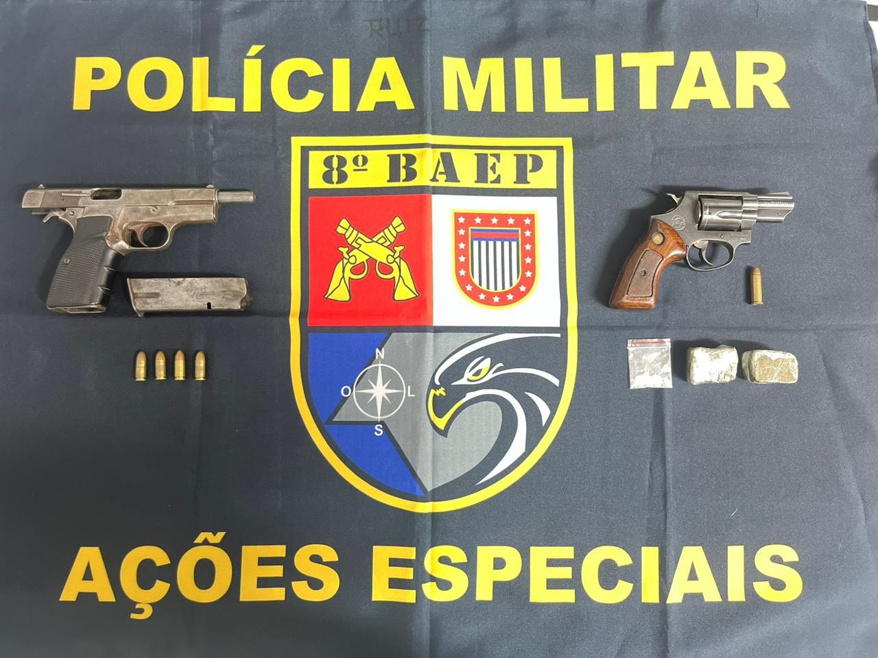 Casal de namorados é preso em flagrante com drogas e armas de fogo municiadas em Presidente Prudente