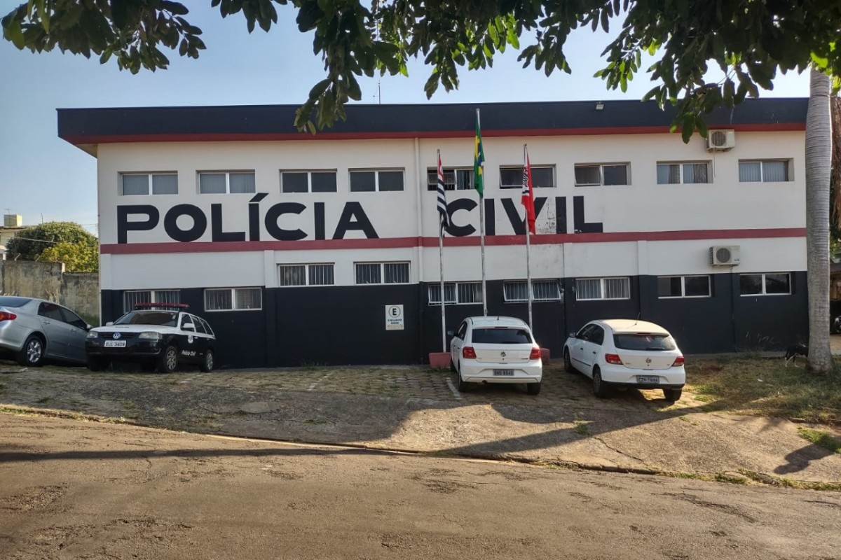 Homens são presos suspeitos de manter pacientes em cárcere privado em clínica terapêutica no interior de SP