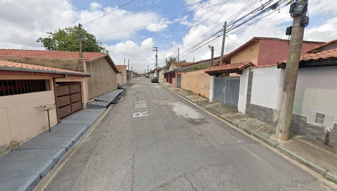 Homem de 28 anos é morto a tiros dentro do próprio carro em Taubaté, SP