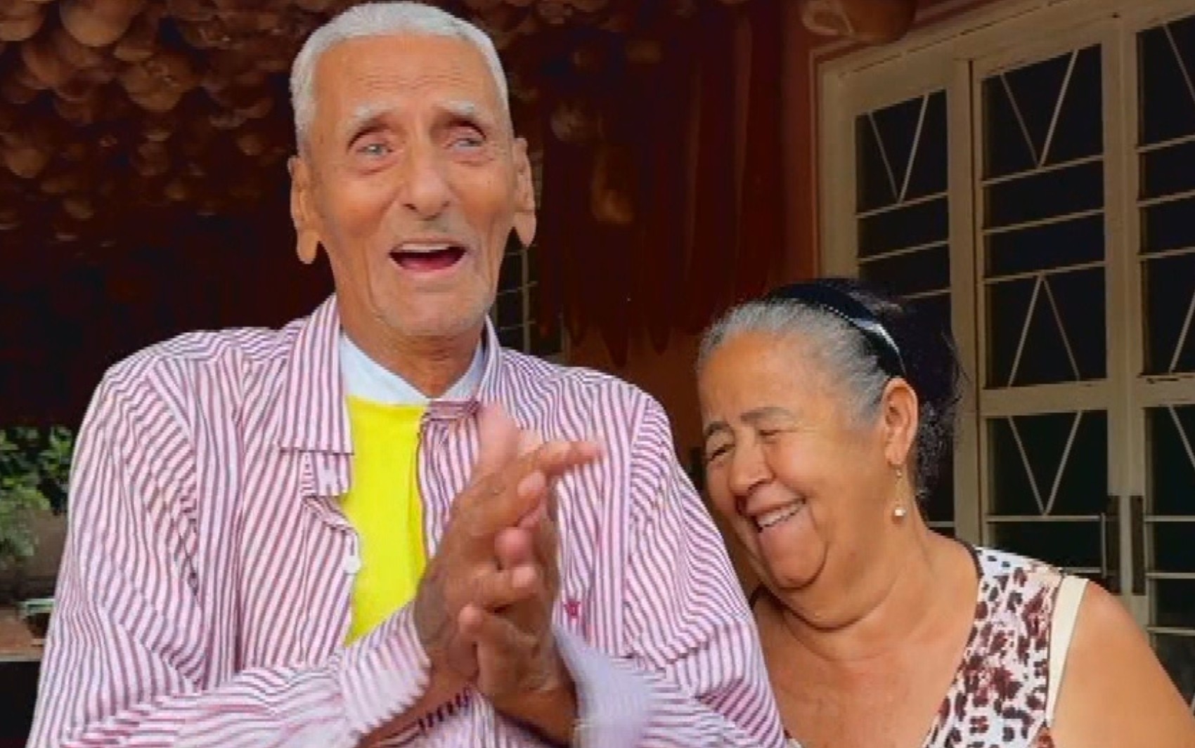 Goiano de 101 anos diz que segredo para a longevidade ‘é namorar bastante’ 