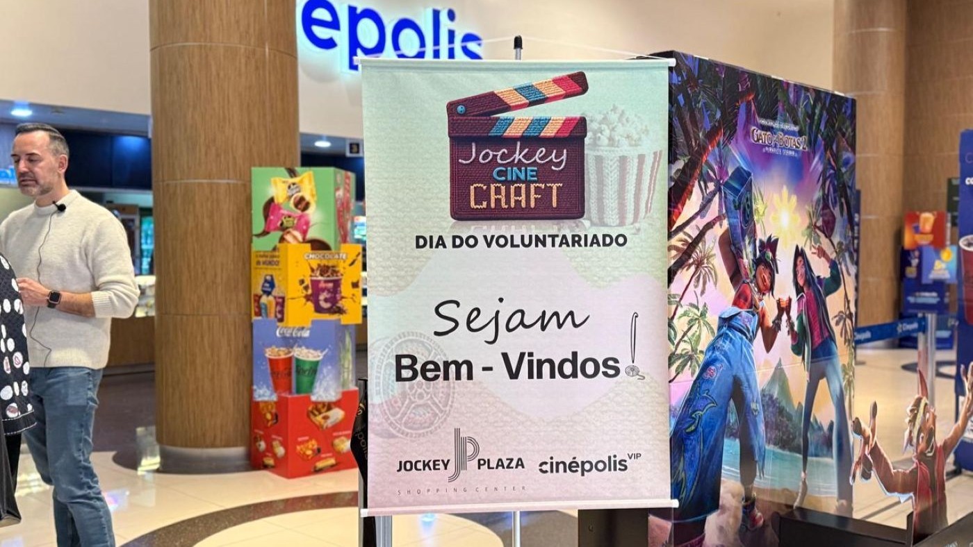 Jockey Plaza promove sessão de cinema e crochê em prol de hospital