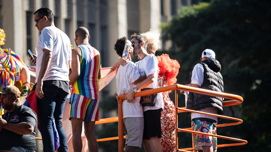 Parada LGBT+ 2024 acontece hoje em SP e terá mais de 16 trios elétricos - Foto: (Fábio Tito/g1)