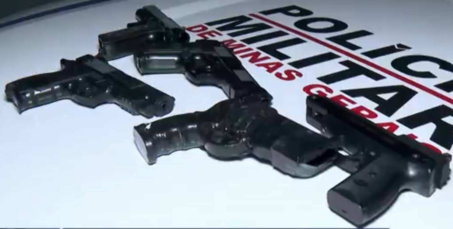 Assalto a loja em BH mobiliza 11 carros da PM e 25 policiais