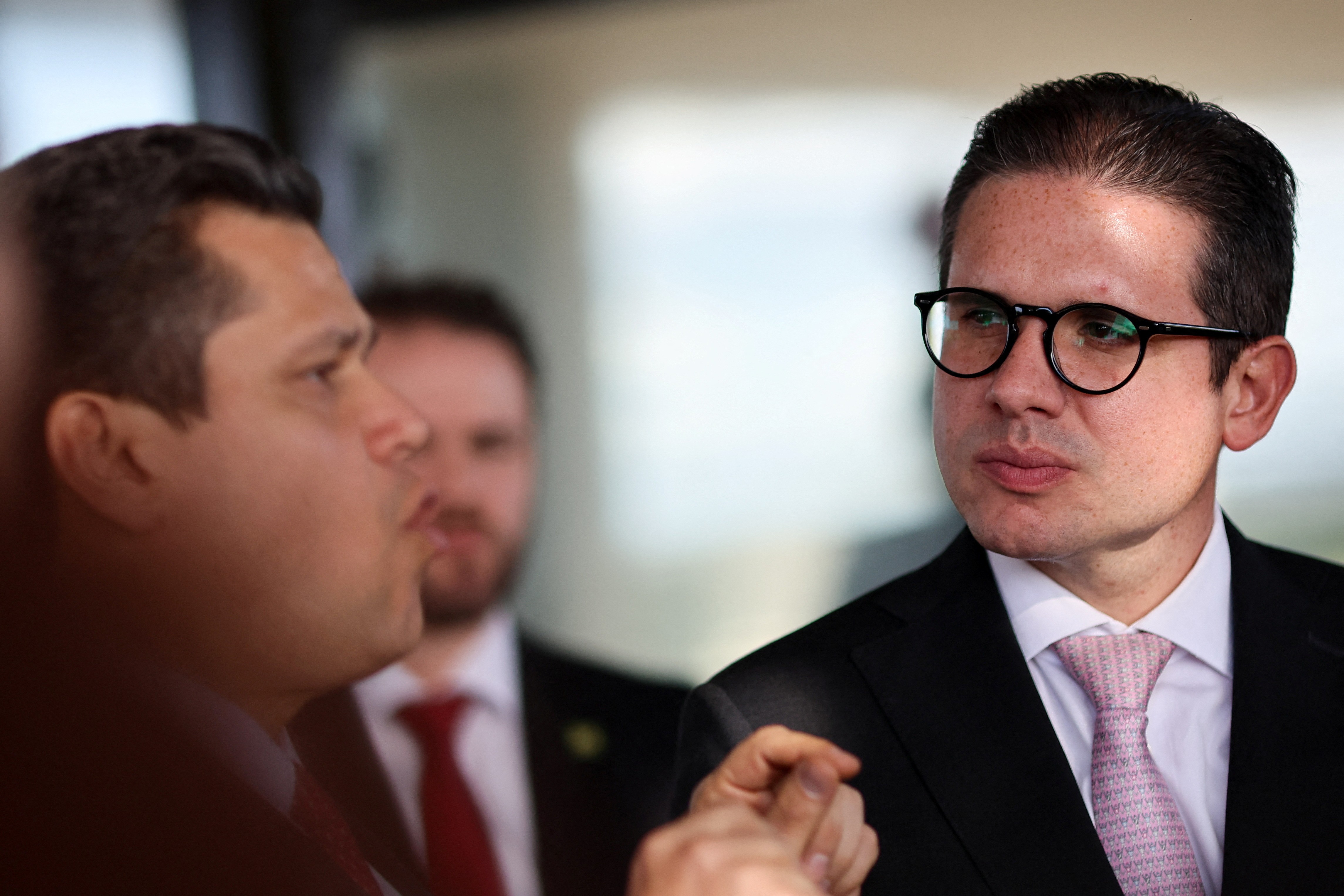 Dino: não há usurpação de competências — STF cumpre dever constitucional