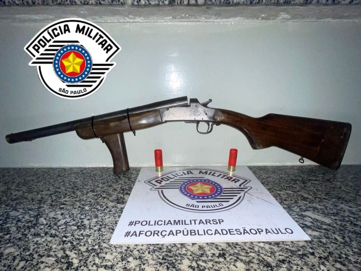 Homem é preso por tentativa de homicídio após atirar contra casa de PM em Limeira