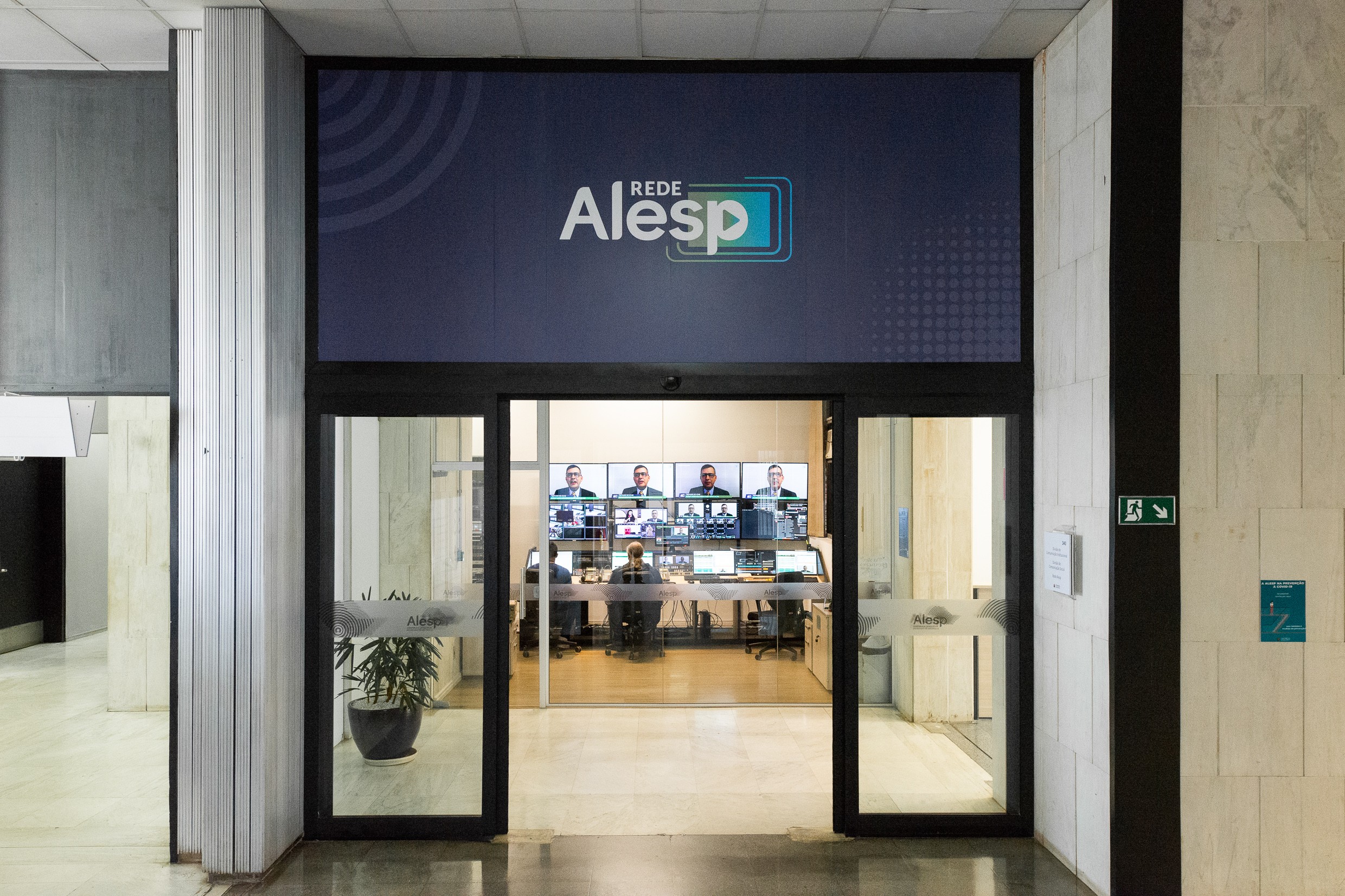 Alesp inicia rescisão de contrato de R$ 43 milhões com fundação que administra TV Alesp após atraso no pagamento do 13º salário