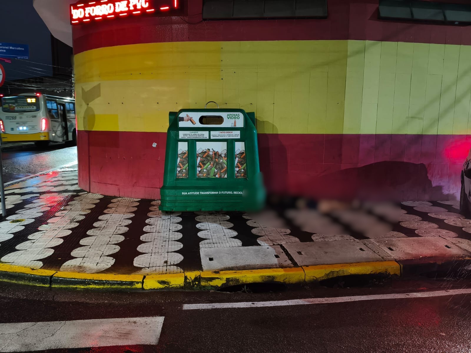 Homem em situação de rua morre durante noite fria em Mogi das Cruzes