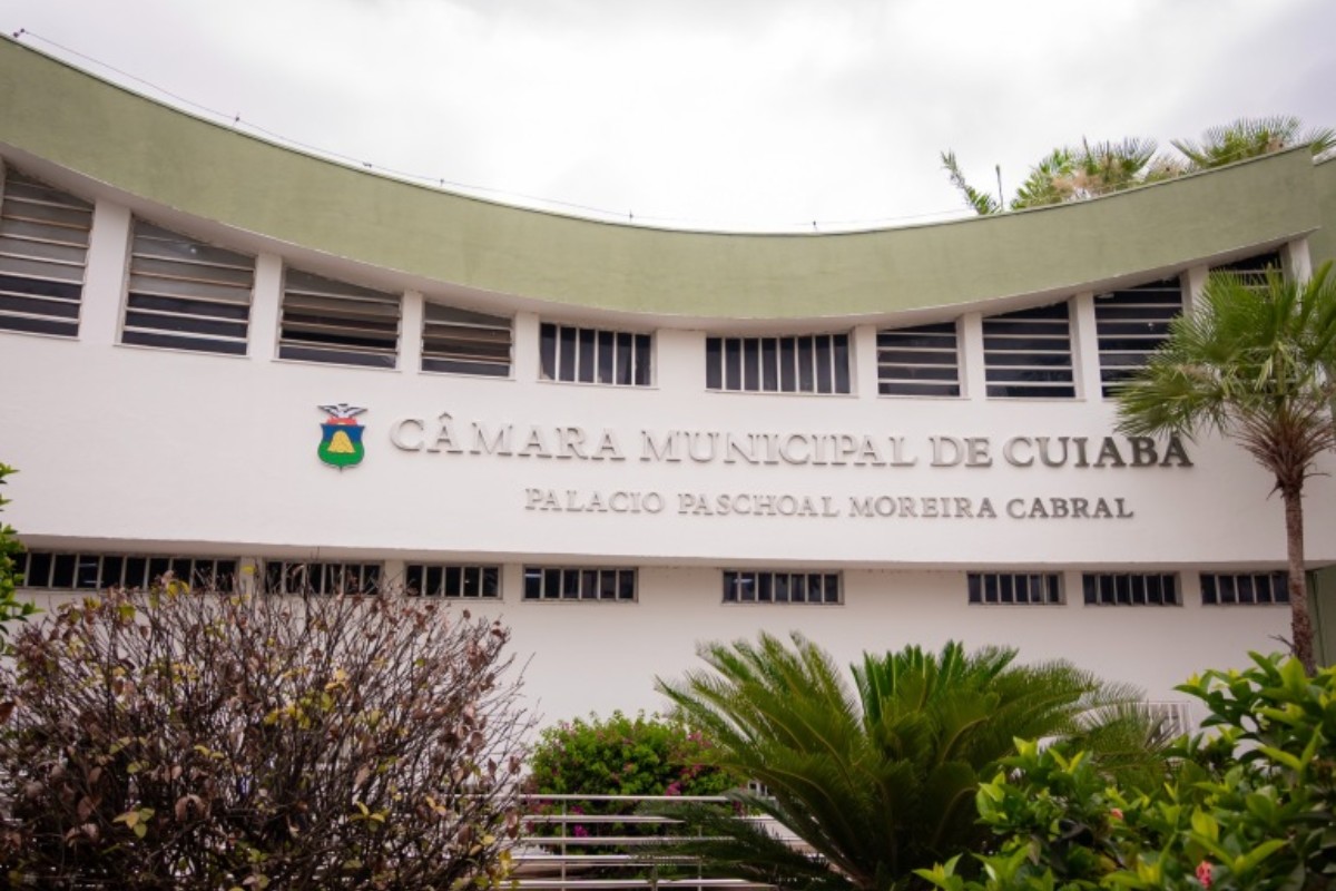 Câmara de Cuiabá abre concurso público com salários de até R$ 11,6 mil; veja cargos e como participar
