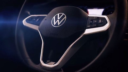 Volkswagen tem prejuízo de US$ 6,5 bilhões, o maior em mais de 10 anos, em meio à crise no setor e à concorrência chinesa