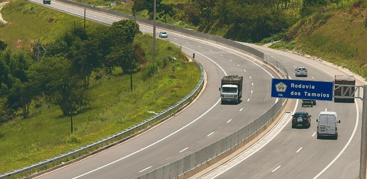 Tamoios terá pontos de bloqueio para aferição de radares na próxima quarta-feira (9); veja locais