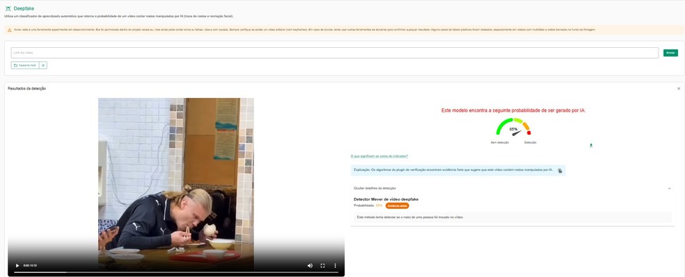 O v&iacute;deo tamb&eacute;m foi submetido ao classificador de deepfake da ferramenta InVID, que retorna a probabilidade de um v&iacute;deo conter rostos manipulados por IA (troca de rostos e recria&ccedil;&atilde;o facial). O modelo encontrou a seguinte probabilidade de o conte&uacute;do ser gerado por IA: 85%. &mdash; Foto: Reprodu&ccedil;&atilde;o