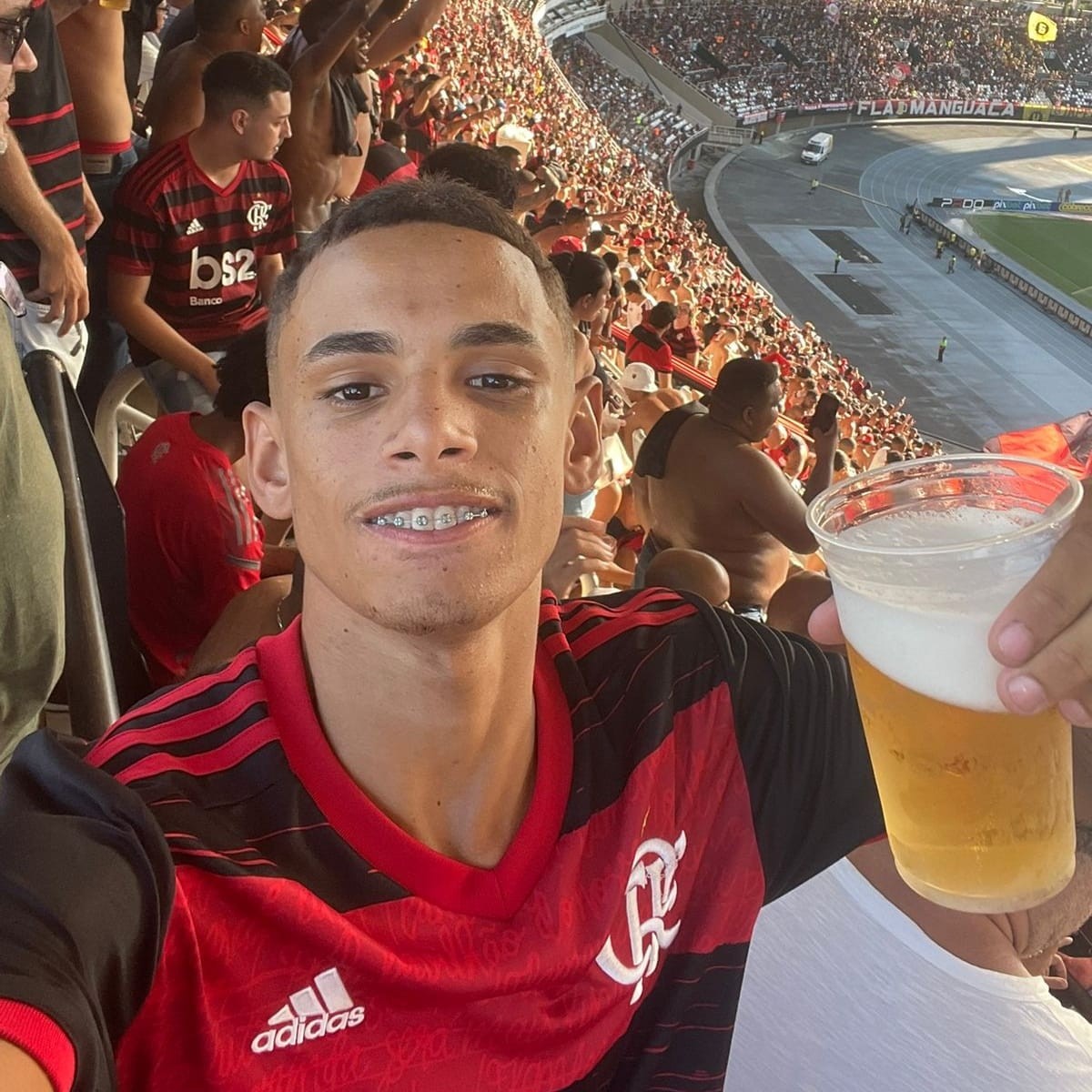 Seis homens são presos suspeitos de matar a tiros entregador de lanche em Bento Ribeiro  