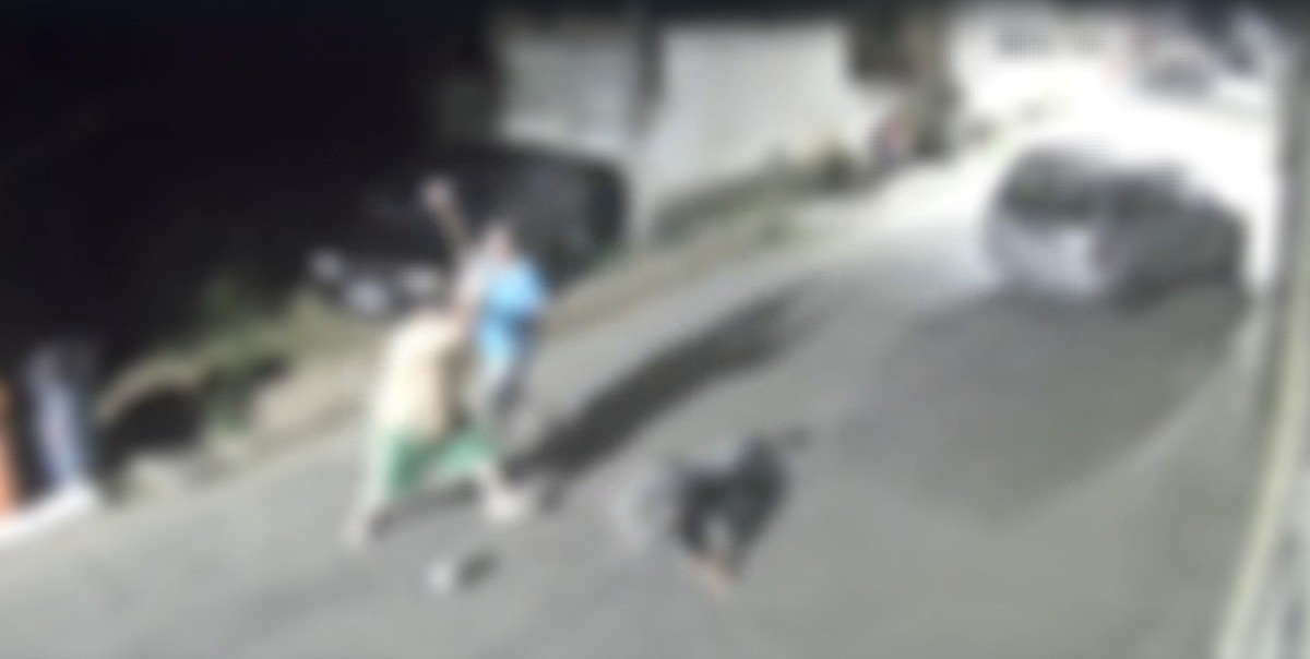 VÍDEO: Idoso é agredido com marreta durante confusão em Pinheiral