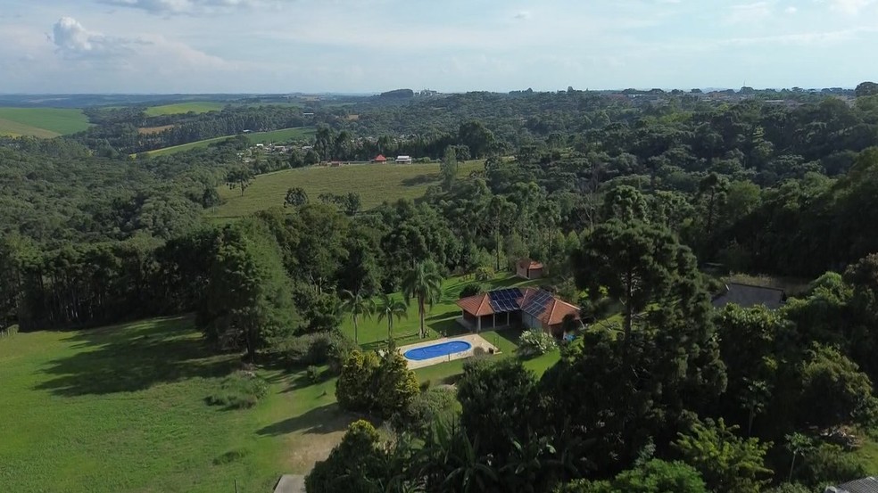Polícia afirma que muitos abusos aconteceram na chácara do dentista, durante reuniões em família — Foto: RPC