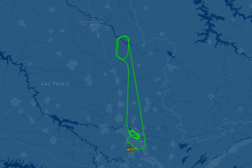Voo da Azul retorna a Viracopos após decolagem por 'motivos operacionais' — Foto: Reprodução/FlightAware
