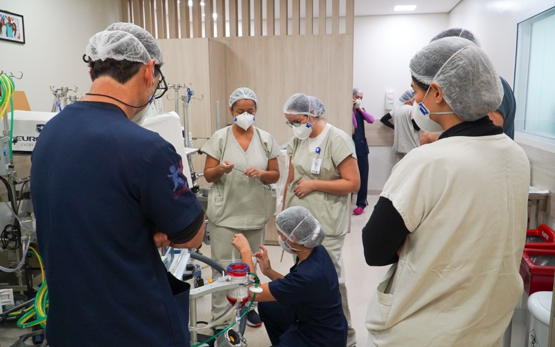 Com apoio de Zé Neto & Cristiano e Panda, hospital fazer 1ª cirurgia em criança com tecnologica que funciona como 'coração e pulmão artificiais' 