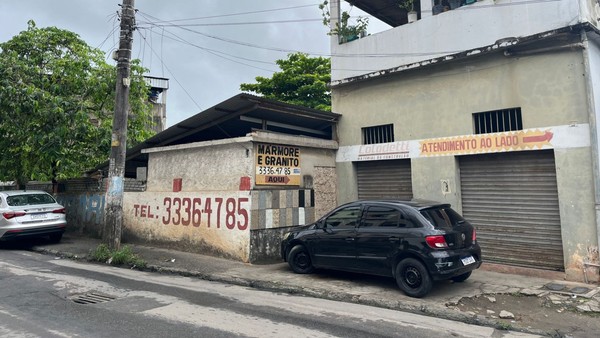 Júlia de Paula, 20 anos, foi encontrada morta dentro do quarto, no bairro Rosa da Penha, em Cariacica, na Grande Vitória — Foto: João Brito/TV Gazeta