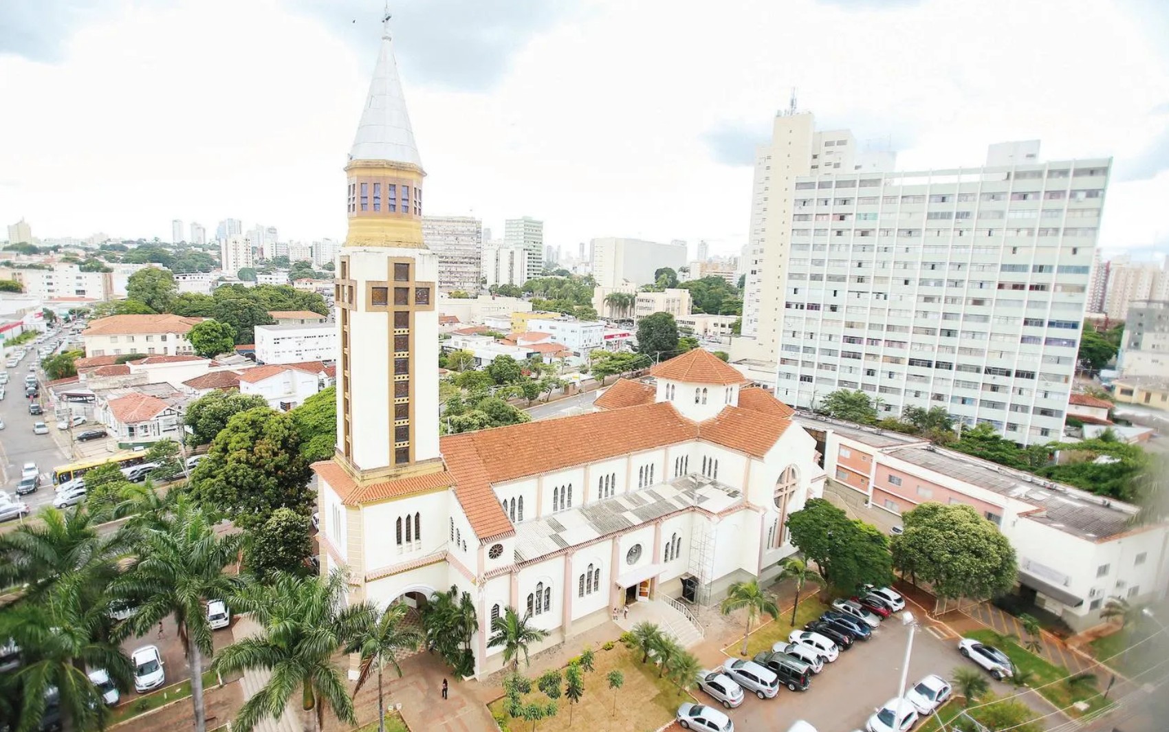 Arquidiocese de Goiânia inicia o Ano Jubilar 2025 da Igreja Católica com o tema ‘Peregrinos de Esperança’ 