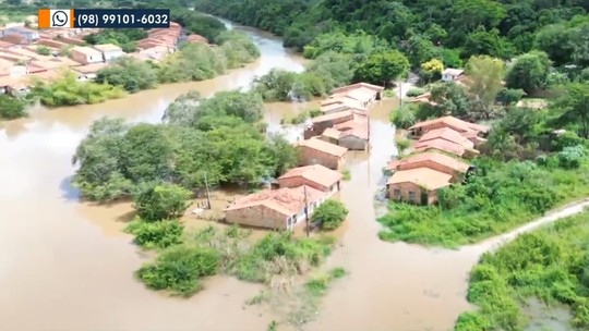 Cheia do Rio Mearim causa alagamento e isola população em Pedreiras, no MA - Foto: (Reprodução/TV Mirante)
