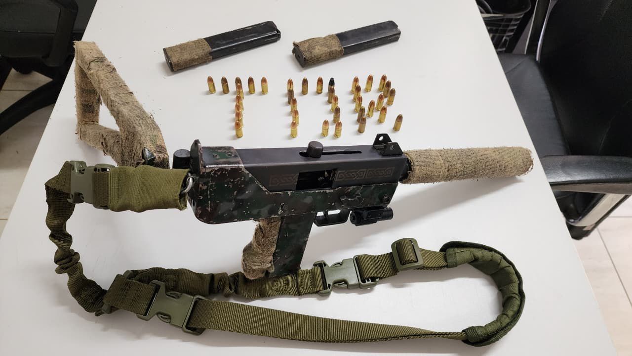 Polícia Rodoviária prende quadrilha e apreende metralhadora 9 mm durante abordagem em rodovia de Boituva