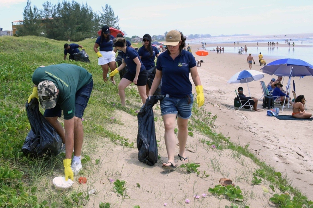 Secretaria promove ação ambiental em São Francisco de Itabapoana | G1