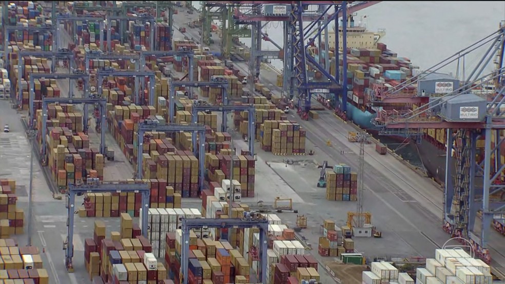 Além das tarifas americanas, Brasil enfrenta barreiras de outros parceiros comerciais importantes — Foto: Jornal Nacional/ Reprodução