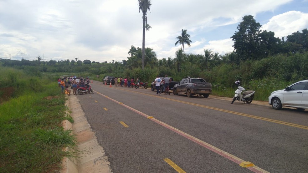 Corpo de grávida foi localizado às margens da MT-373 — Foto: Divulgação