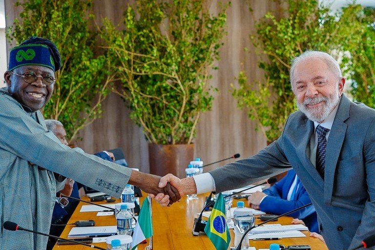 Em busca de novos negócios na África, Lula tem reunião com presidente da Nigéria no Planalto