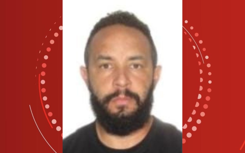 Suspeito está foragido — Foto: Reprodução/TV Santa Cruz