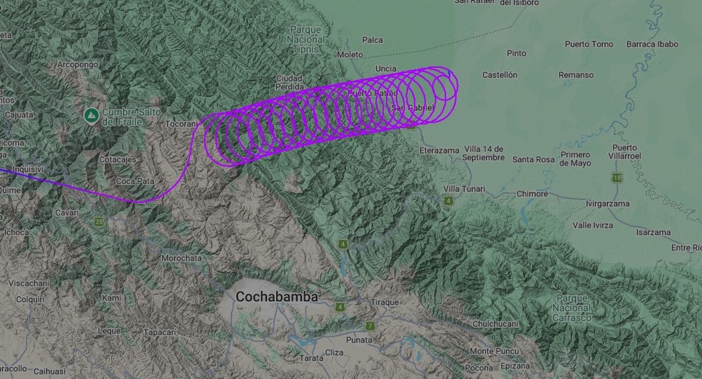 Rota em c&iacute;rculos descrita pelo Cessna Citation 550 matr&iacute;cula CP-3243, que caiu na Bol&iacute;via em 13 de abril de 2026 &mdash; Foto: Reprodu&ccedil;&atilde;o/FlightRadar24