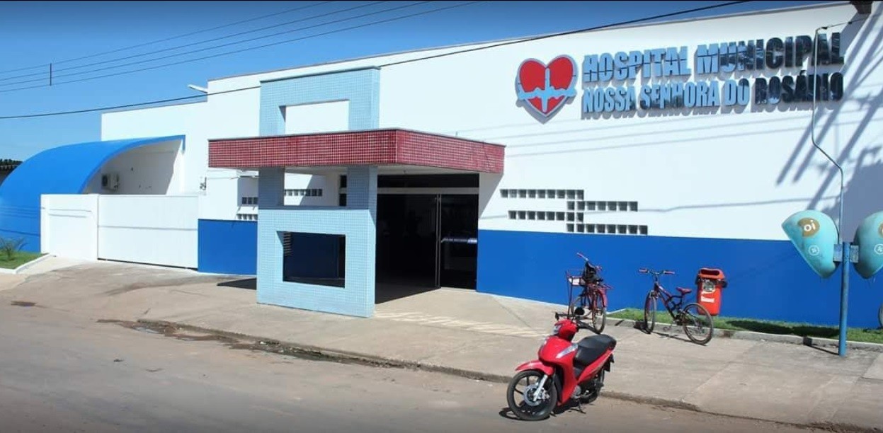 Criança morre após moto bater em caminhão em MT