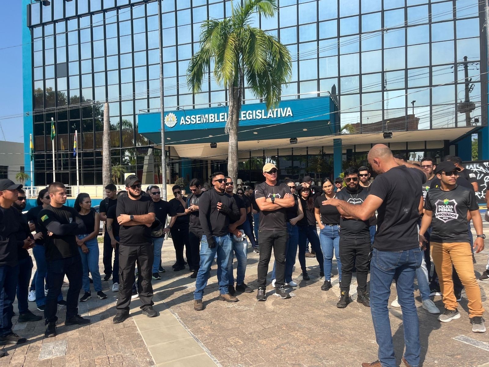 Policiais penais voltam a protestar por reforço no efetivo e melhores condições de trabalho no AC