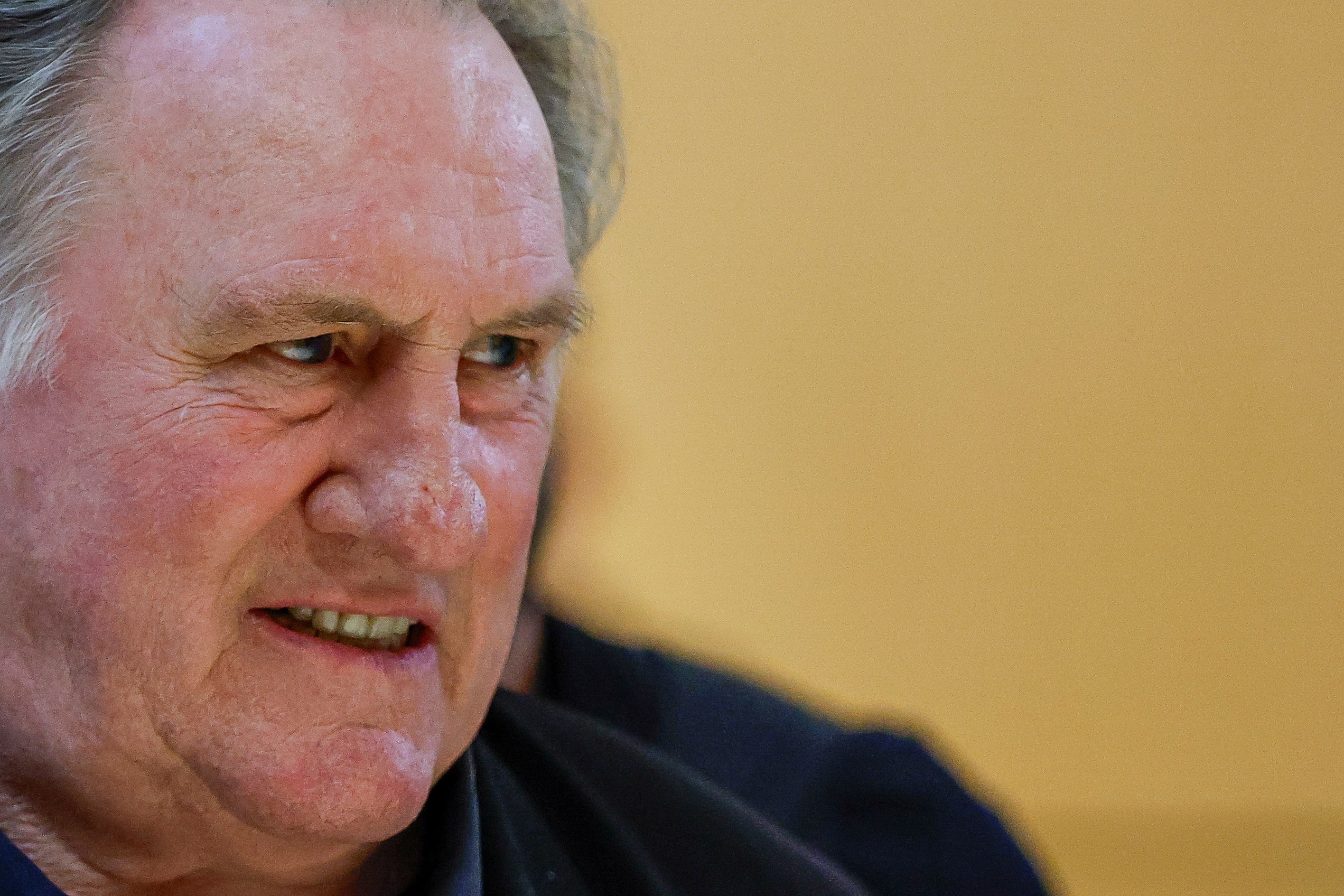 Gérard Depardieu é condenado a 18 meses de prisão por agressões sexuais