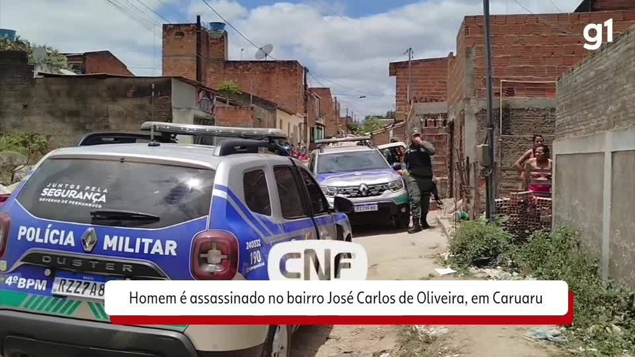 homem é morto a tiros em casa
