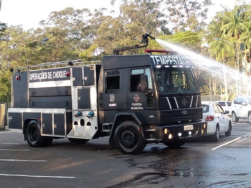 'Tempestade' o caminhão que atirava jatos d'água em Diadema, que virou sucata por falta de manutenção. | Foto: Divulgaão/PMD