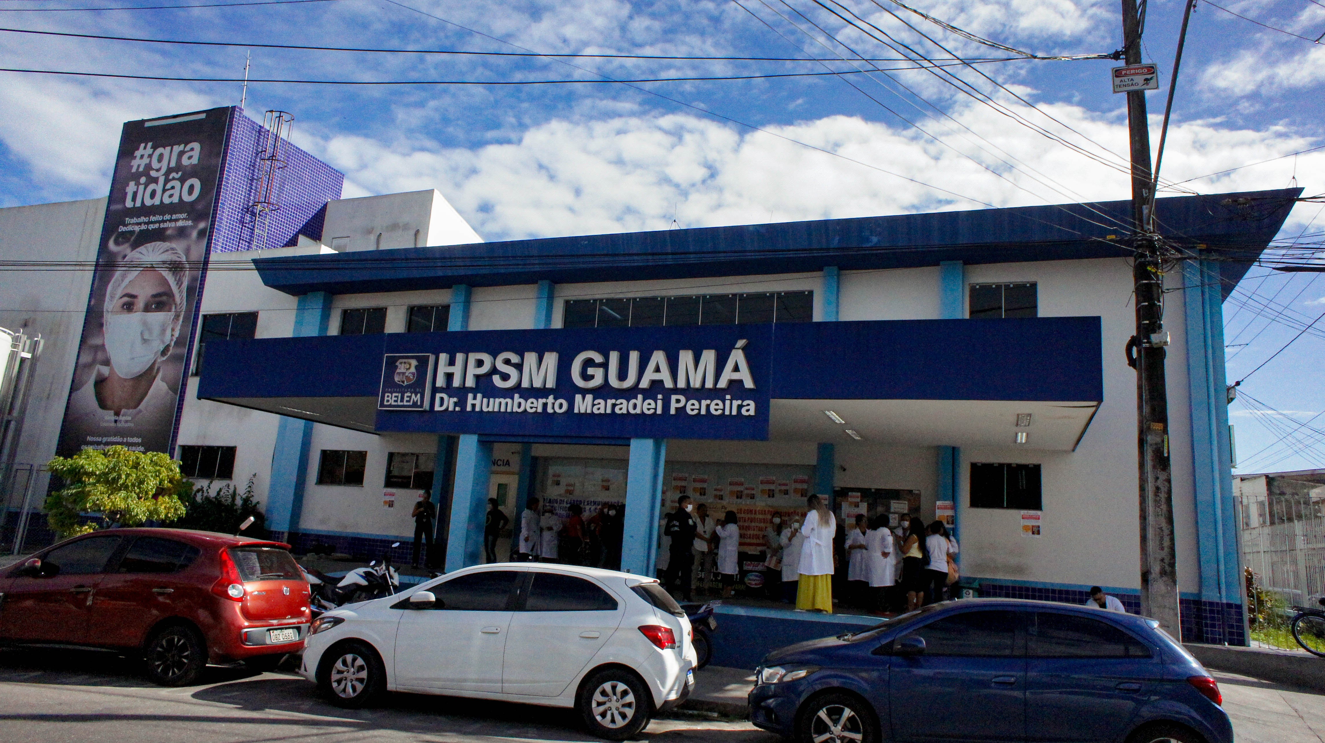 PSM do Guamá: imagens flagram lotação, falta de macas e de medicamentos, em Belém