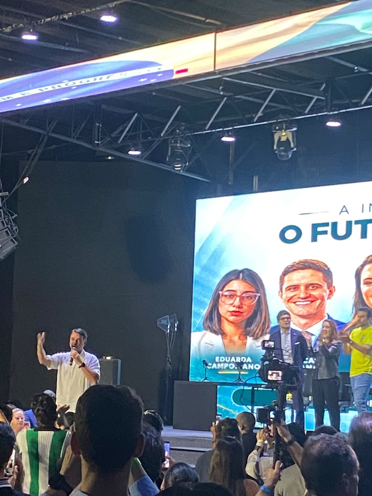 Flávio Bolsonaro reúne influenciadores em SP, e Marçal orienta evitar críticas a Lula e defende 'vender o medo'