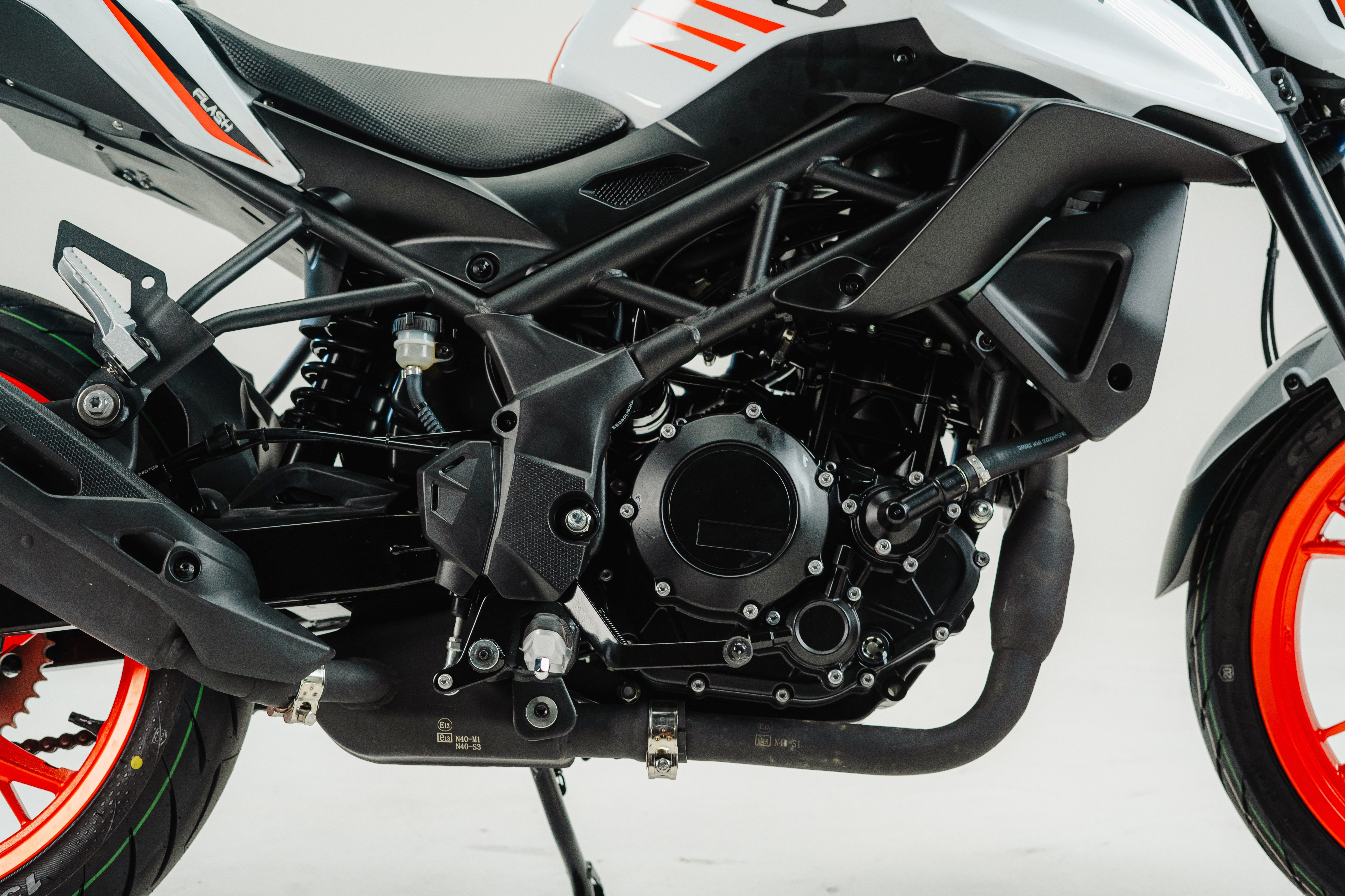 Shineray 250F chega por R$ 21.500 para enfrentar a Honda CB 300F ...