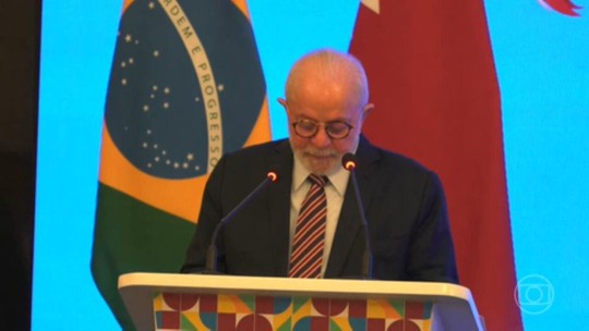 No Catar, Lula diz que conversou com emir sobre brasileiro ainda mantido refém pelo Hamas - Programa: Bom Dia Brasil 